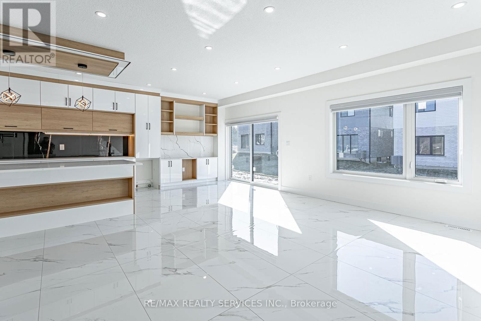 1187 HOBBS DRIVE Image 6