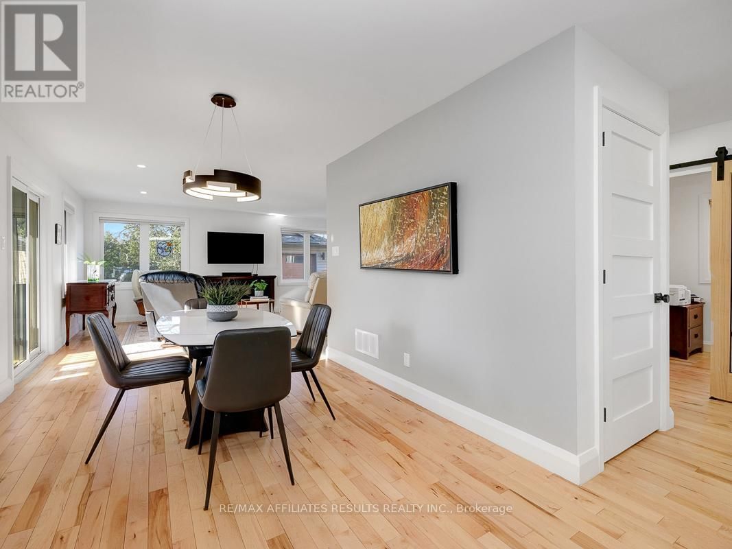 23 TUNIS AVENUE Image 13