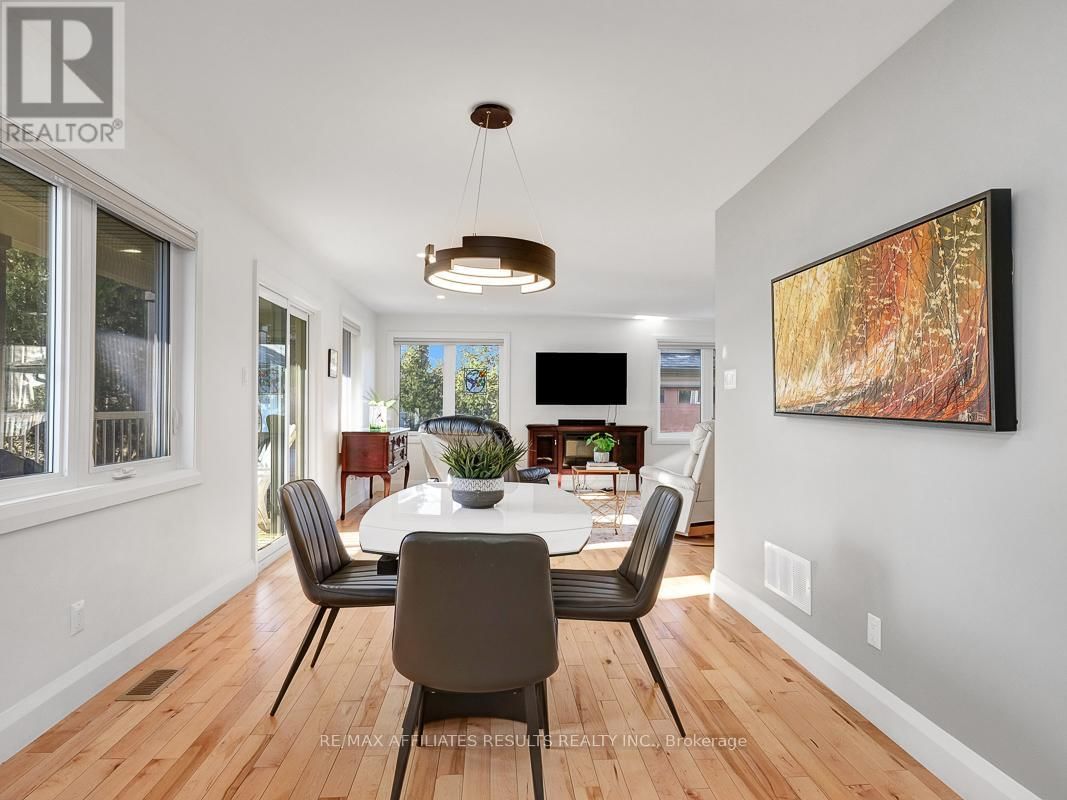23 TUNIS AVENUE Image 14