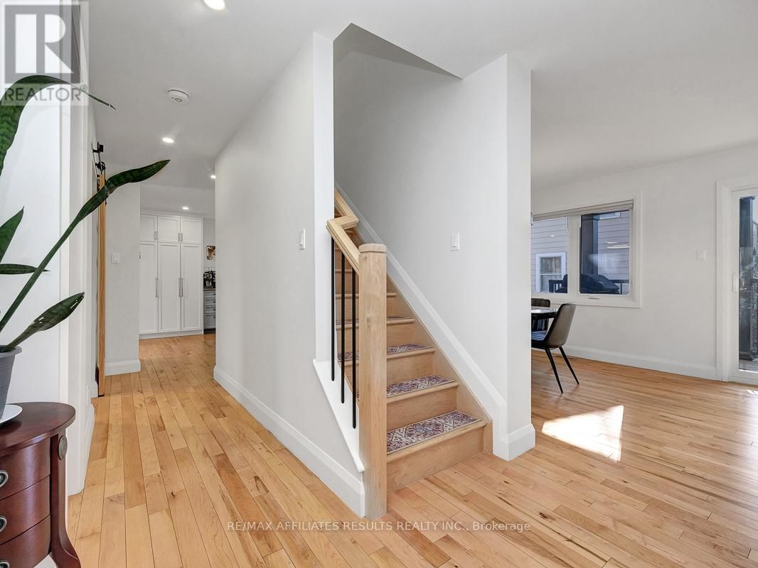 23 TUNIS AVENUE Image 26
