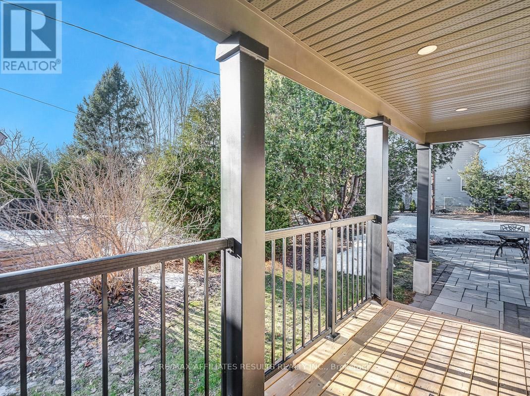 23 TUNIS AVENUE Image 40