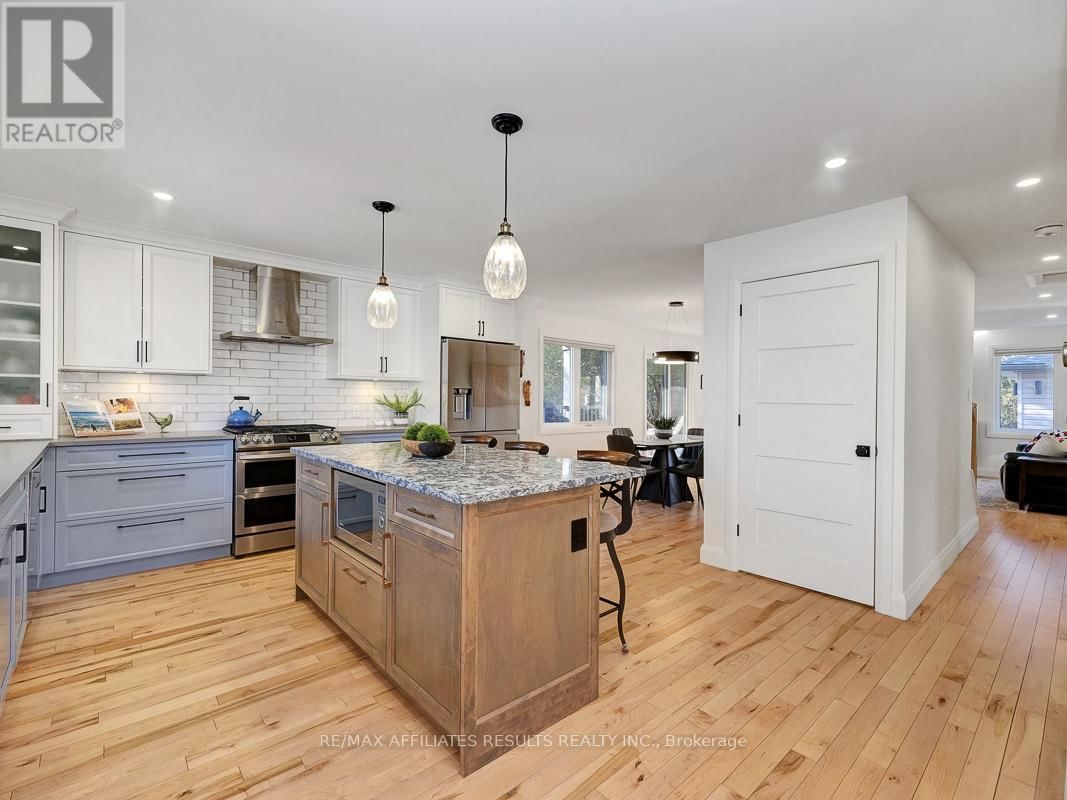 23 TUNIS AVENUE Image 6