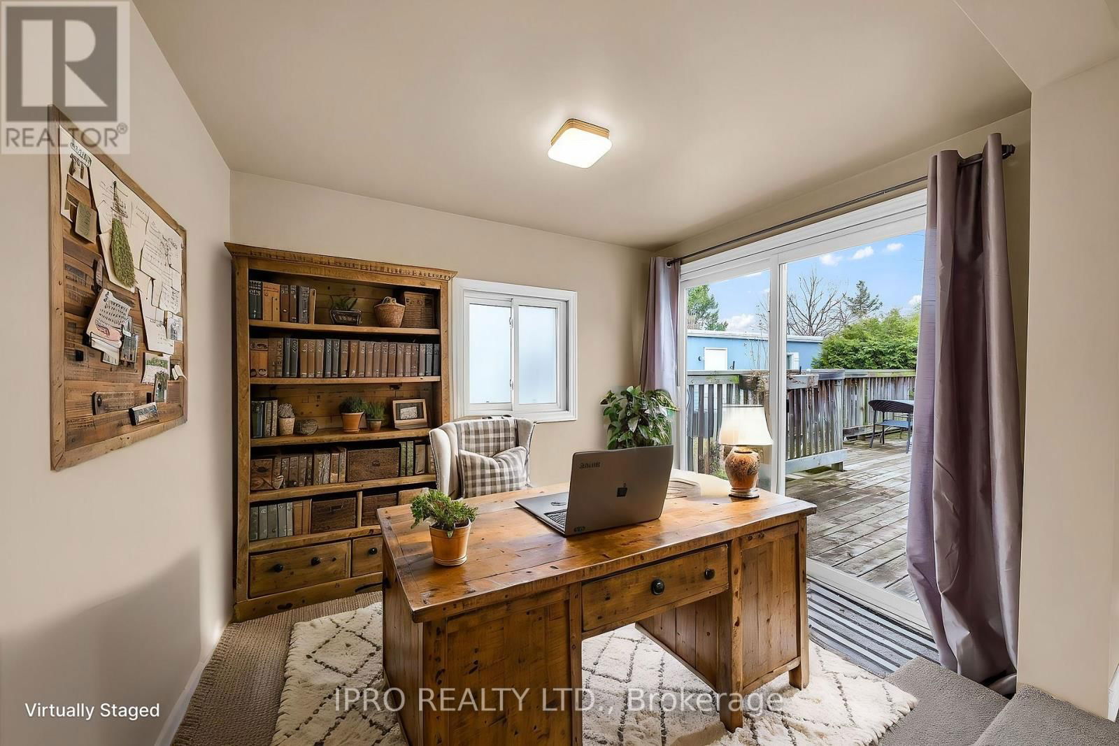 137 MAPLE CRESCENT Image 14