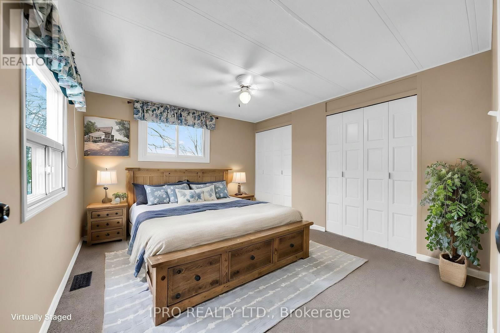 137 MAPLE CRESCENT Image 19