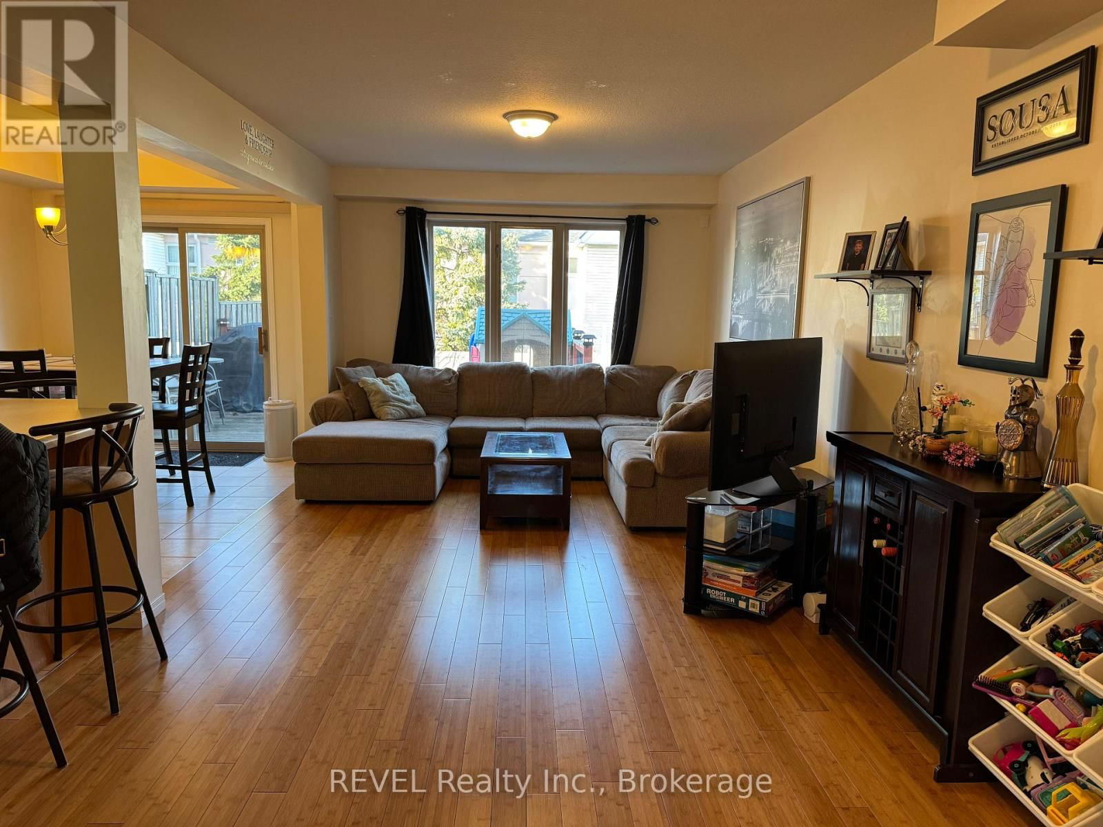 601 SOUTHRIDGE DRIVE Image 4
