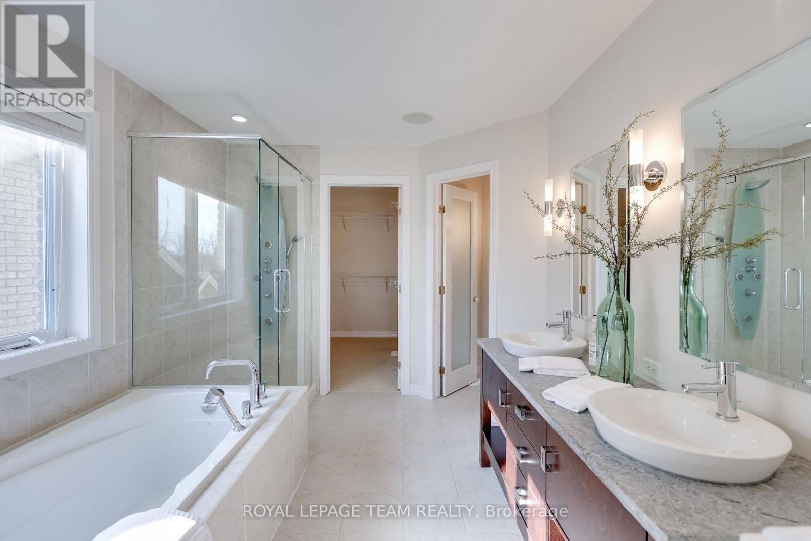 665 KOCHAR DRIVE Image 28