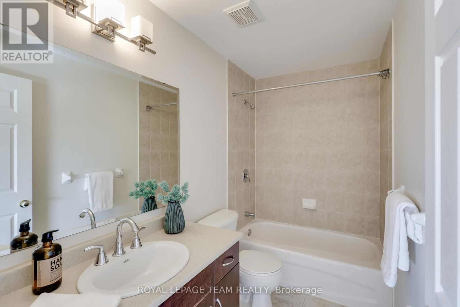 665 KOCHAR DRIVE Image 37