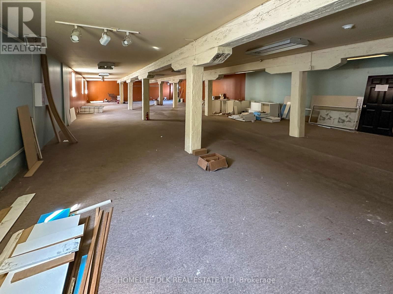 224 KING STREET WEST Image 19