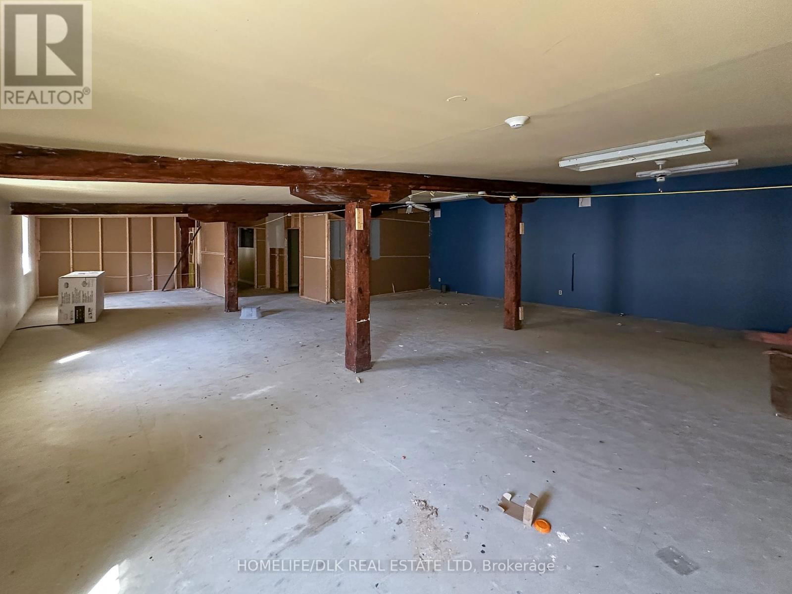 224 KING STREET WEST Image 28