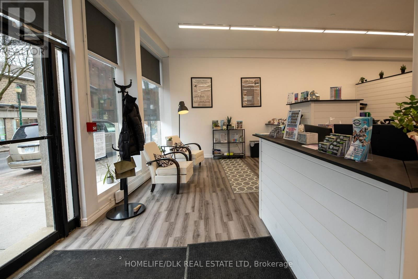 224 KING STREET WEST Image 6