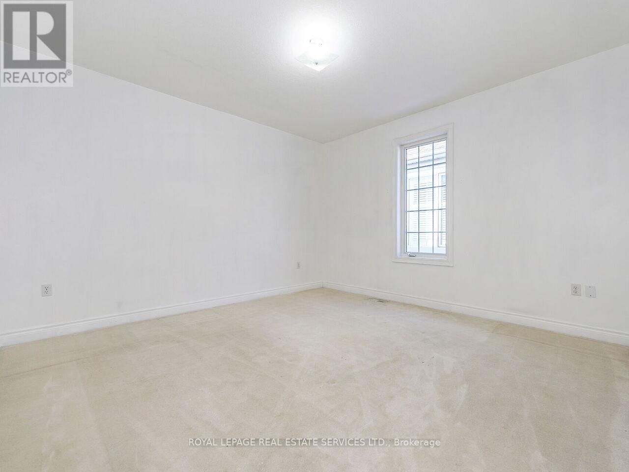 20 KOPPERFIELD LANE Image 28