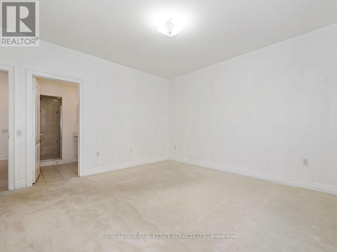 20 KOPPERFIELD LANE Image 29