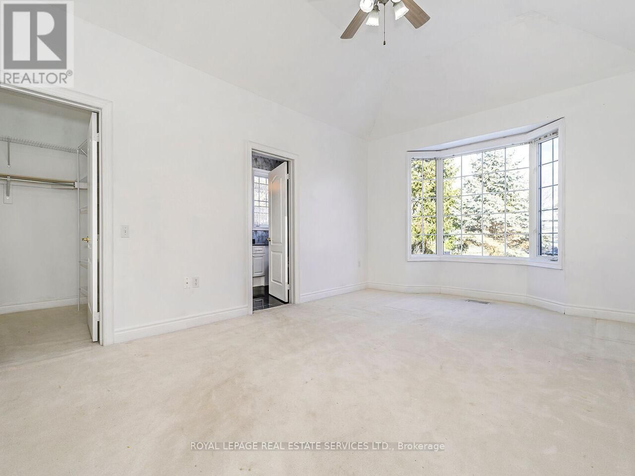 20 KOPPERFIELD LANE Image 32
