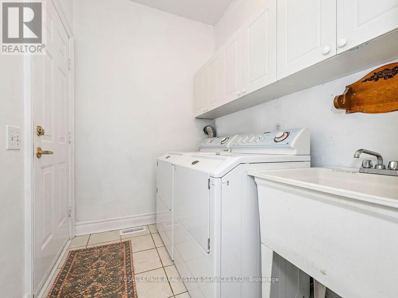 20 KOPPERFIELD LANE Image 38