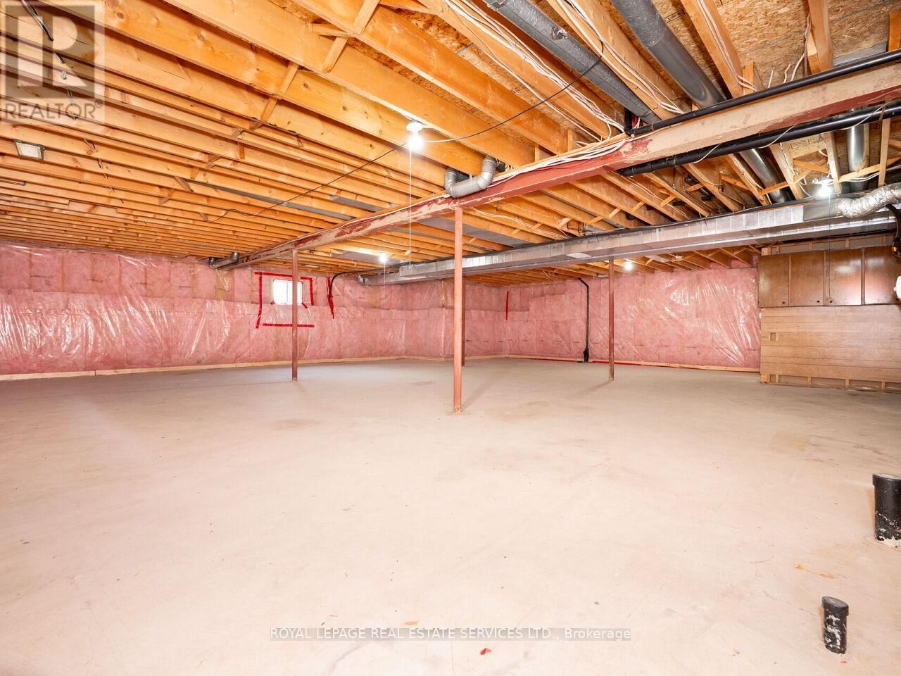20 KOPPERFIELD LANE Image 42