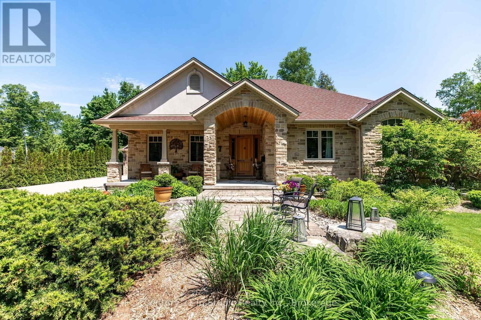 27 CARTER DRIVE Image 2