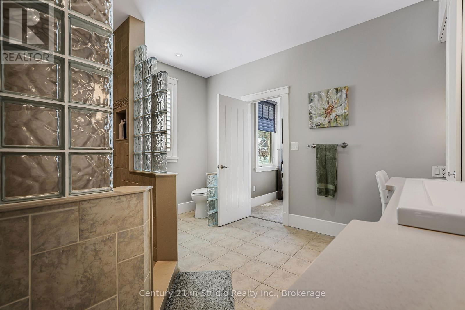 27 CARTER DRIVE Image 30