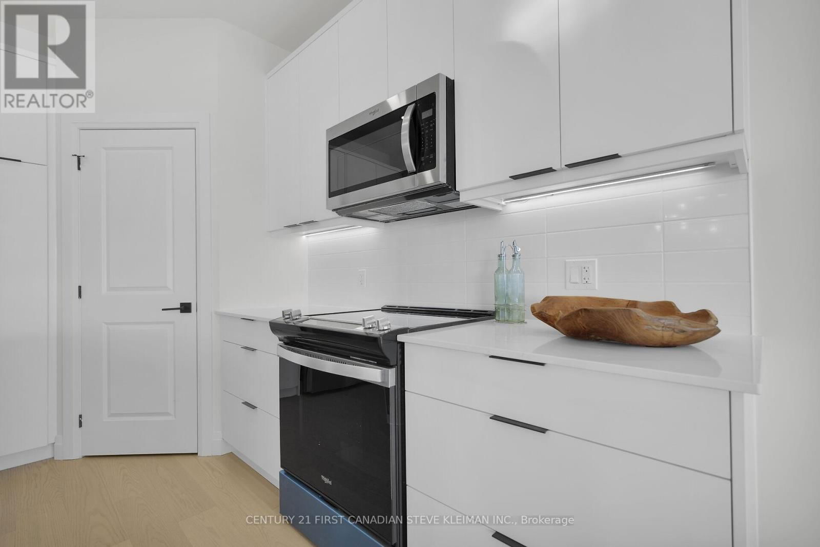 1244 WHETHERFIELD STREET Image 11
