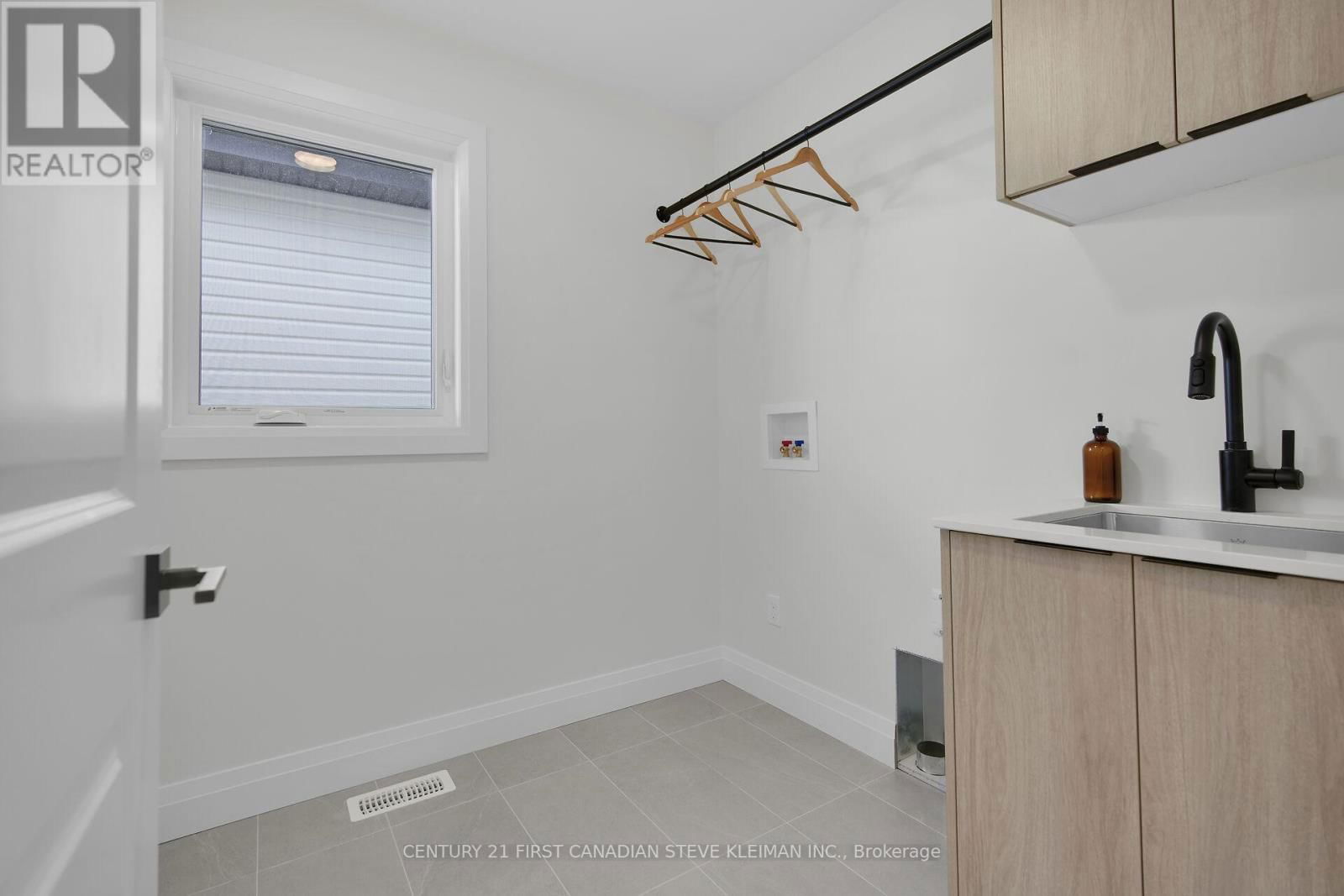 1244 WHETHERFIELD STREET Image 27