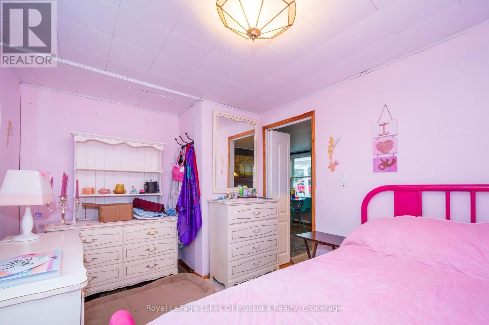 7 DUFFERIN STREET NORTH Image 30