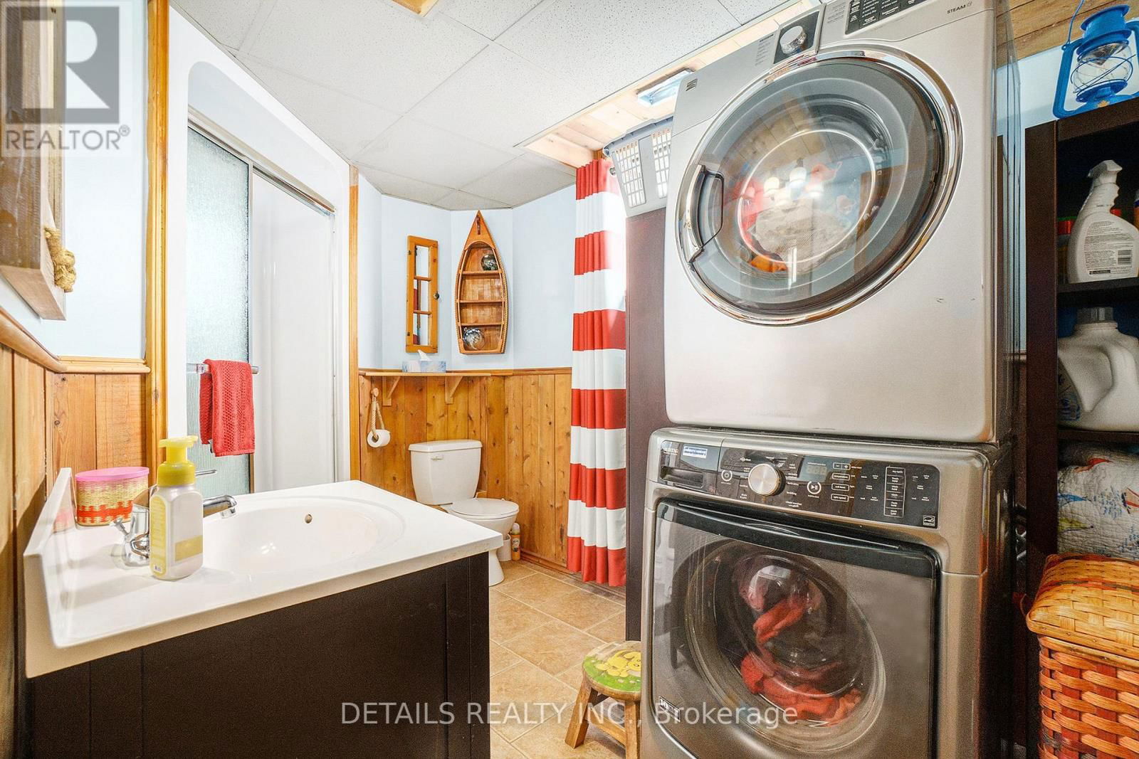 10083 MCINTYRE ROAD Image 15