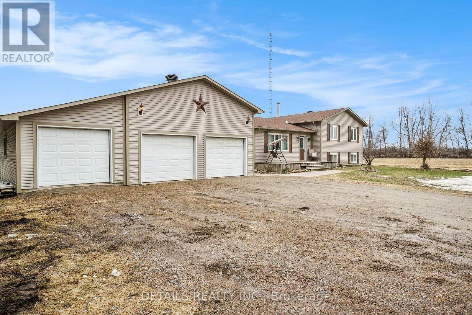 10083 MCINTYRE ROAD Image 22