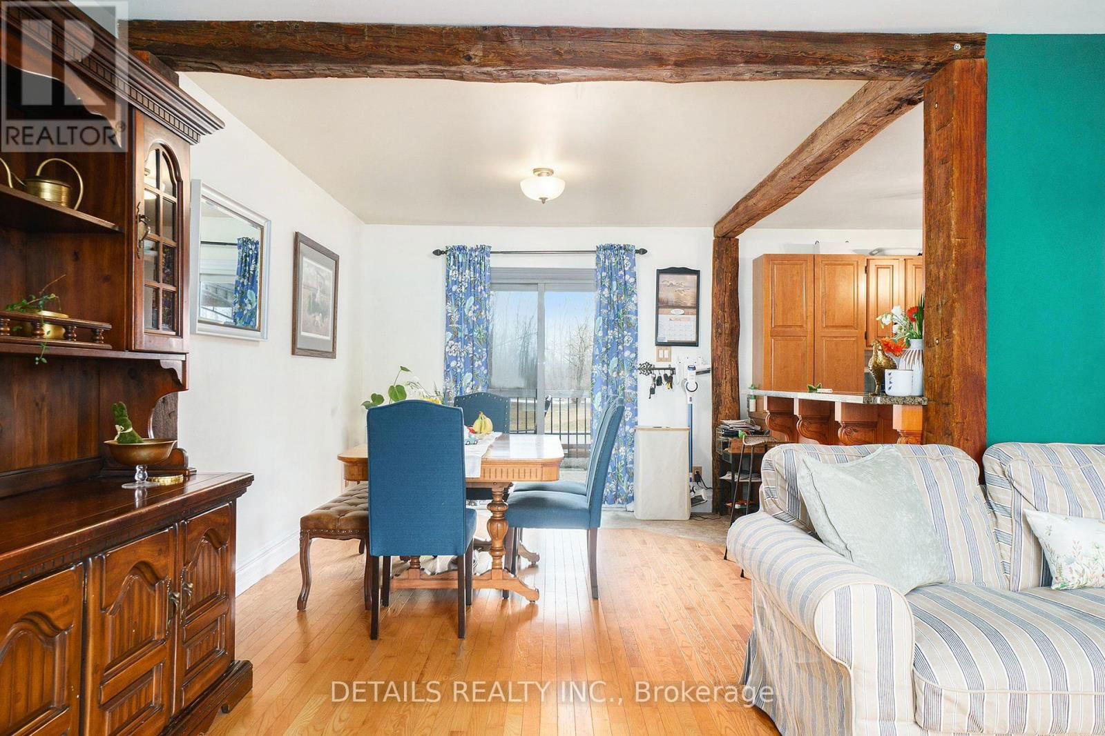 10083 MCINTYRE ROAD Image 7