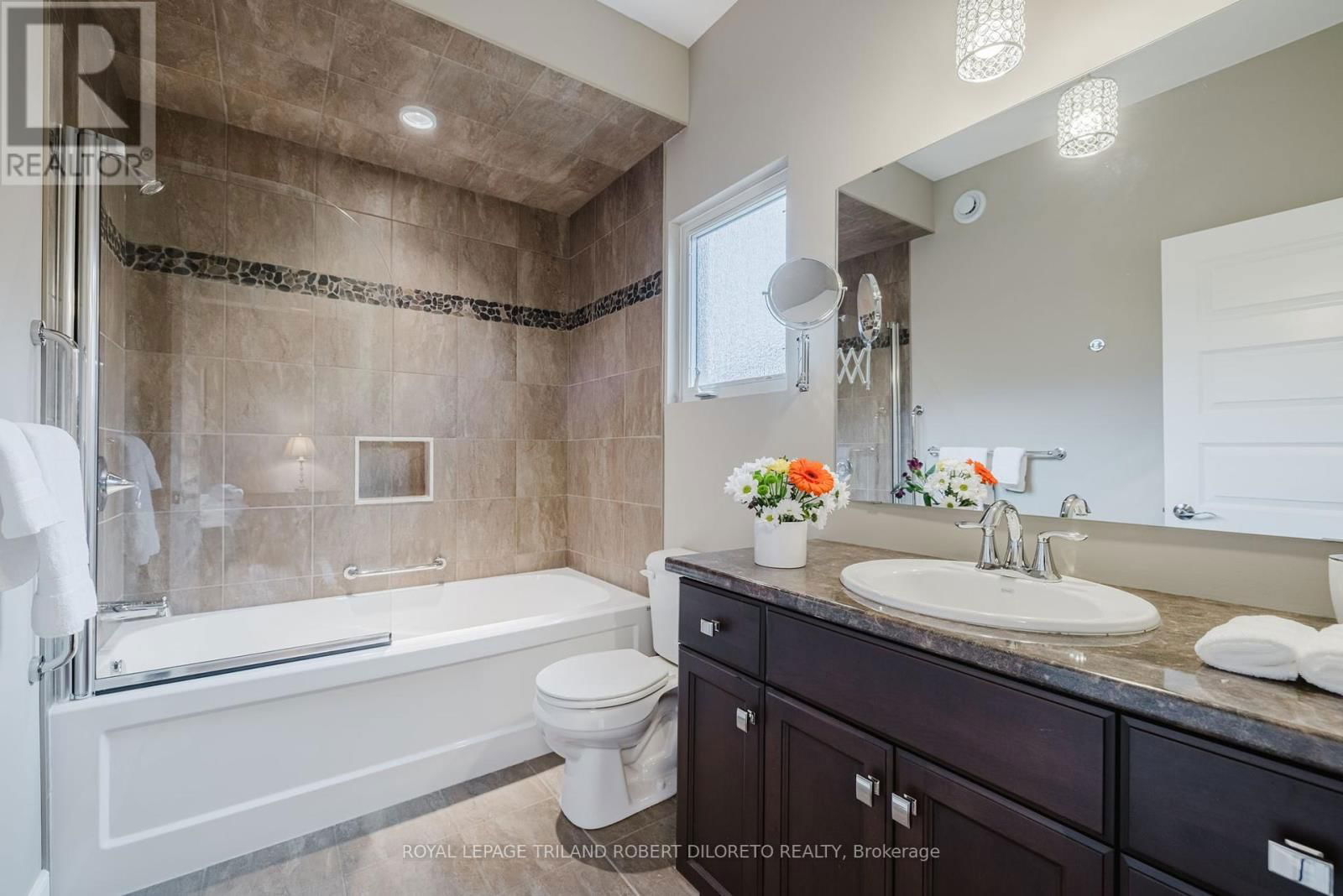 1385 SANDY SOMERVILLE DRIVE Image 22