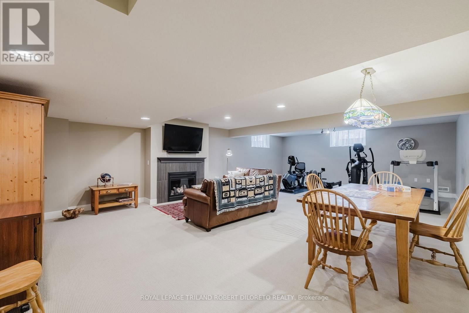 1385 SANDY SOMERVILLE DRIVE Image 25