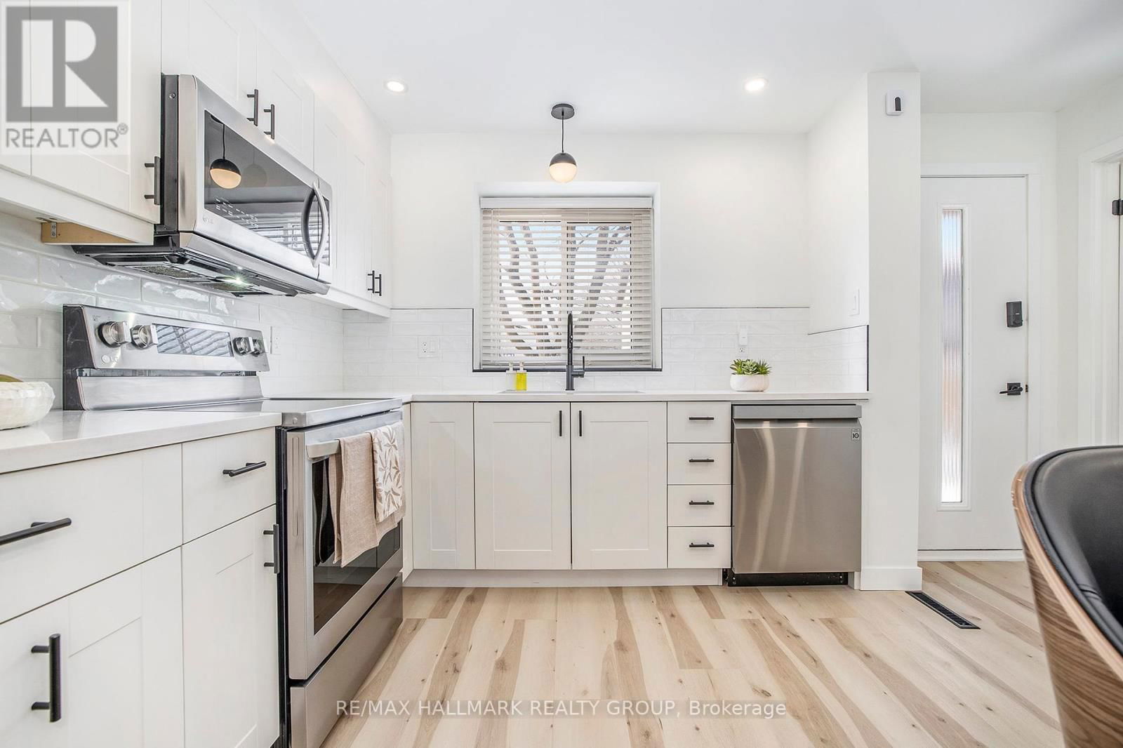 97 PICKFORD DRIVE Image 11