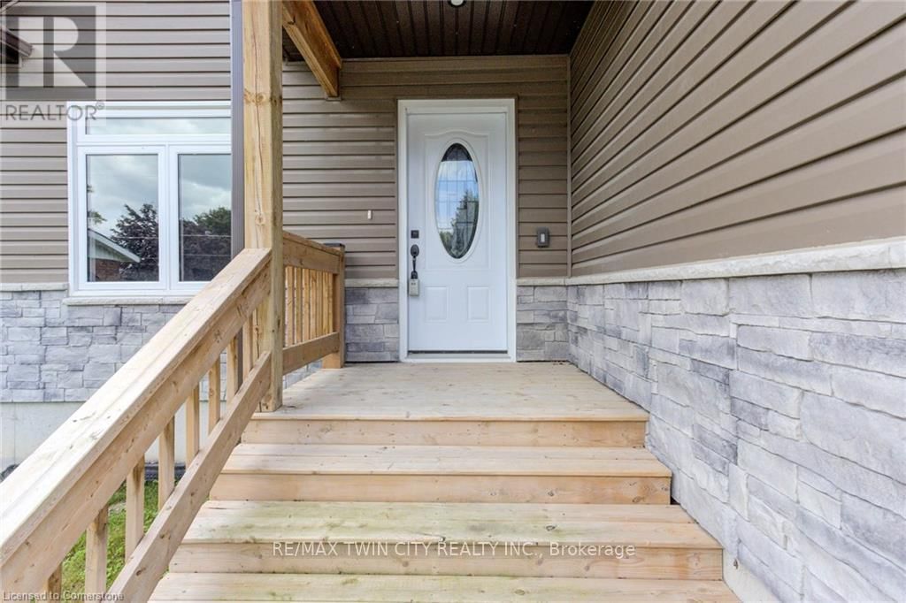 52 QUEEN STREET Image 5
