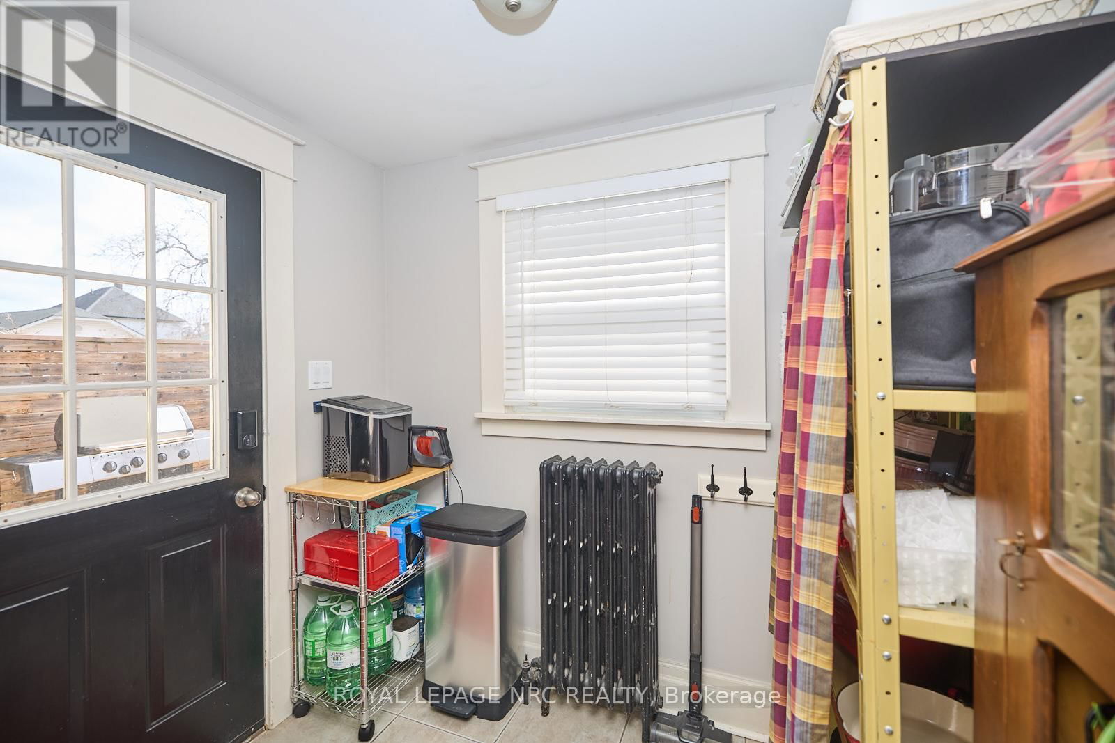 92 DUFFERIN STREET Image 21