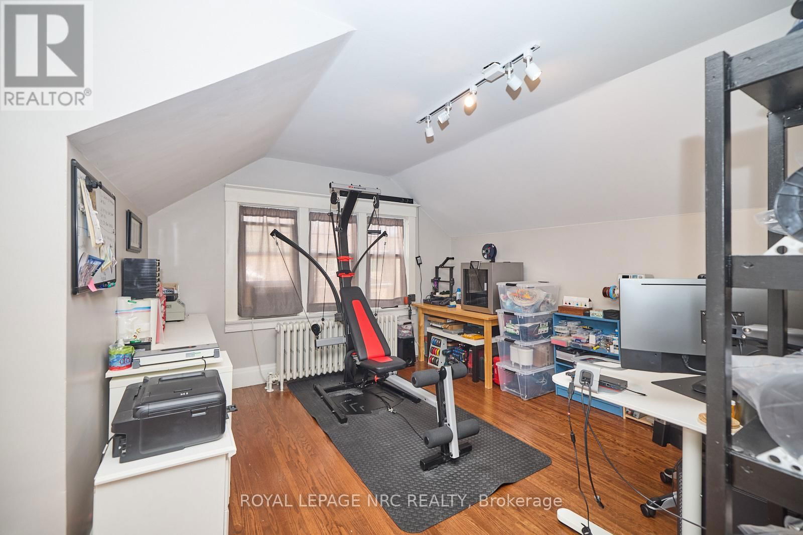 92 DUFFERIN STREET Image 22