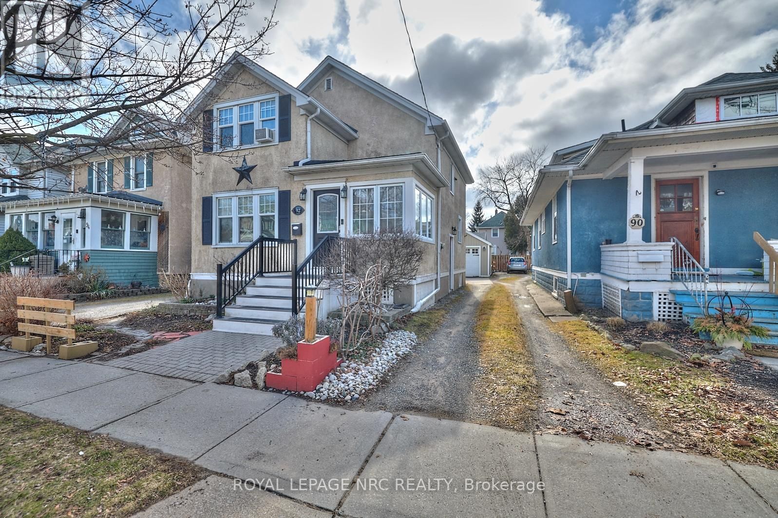 92 DUFFERIN STREET Image 3