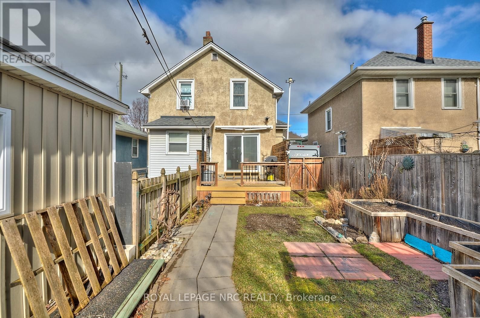 92 DUFFERIN STREET Image 7