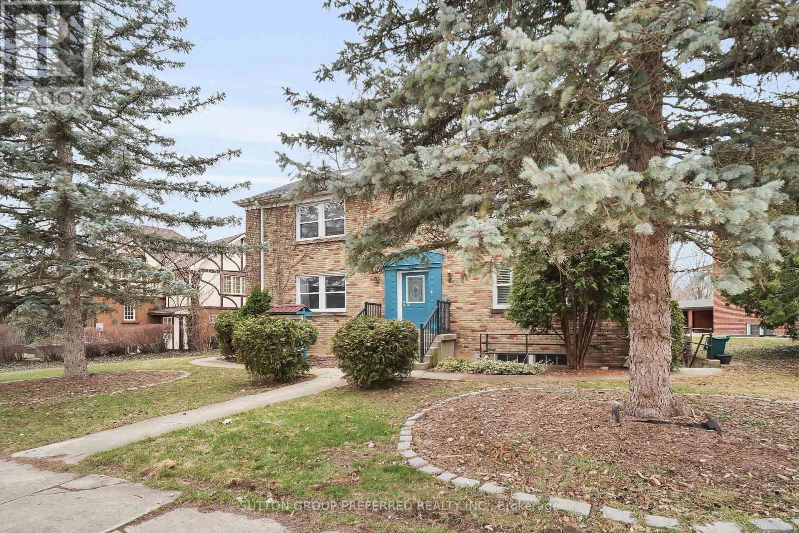 137 WINDSOR CRESCENT Image 2