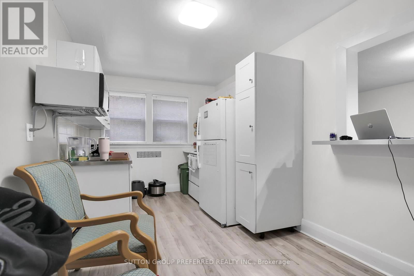 137 WINDSOR CRESCENT Image 5