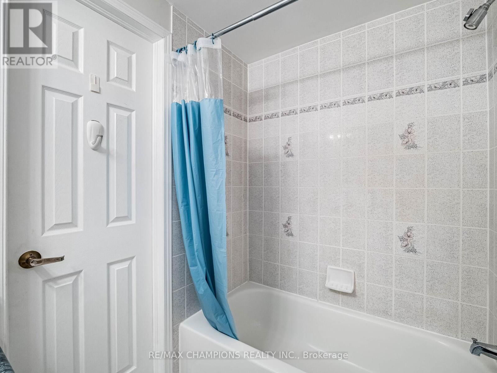 59 - 941 GORDON STREET Image 29