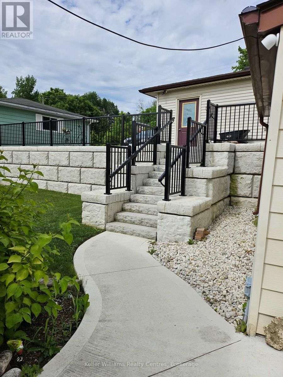 419 LAKE ROSALIND ROAD 4 Image 39