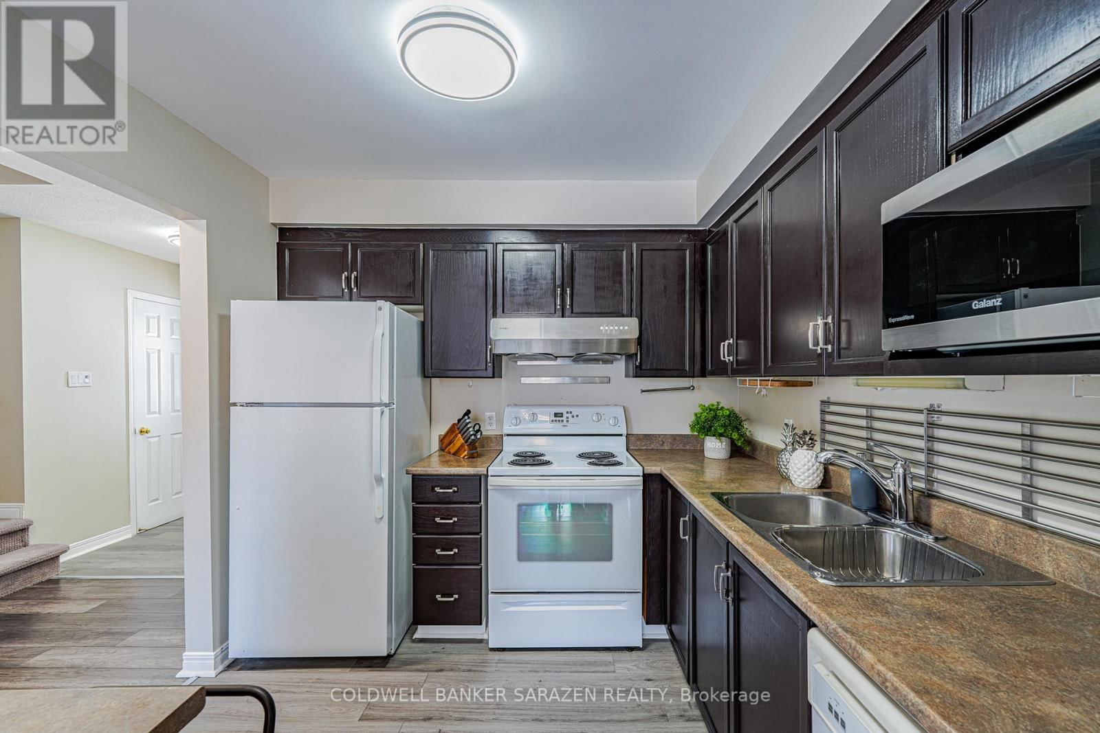 48 BLACKDOME CRESCENT Image 13