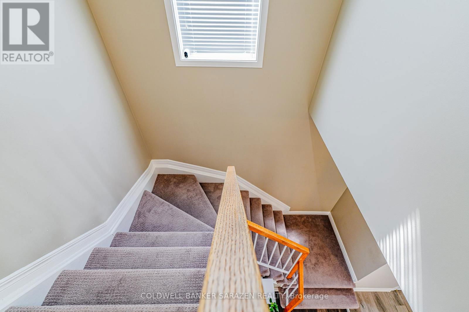 48 BLACKDOME CRESCENT Image 25