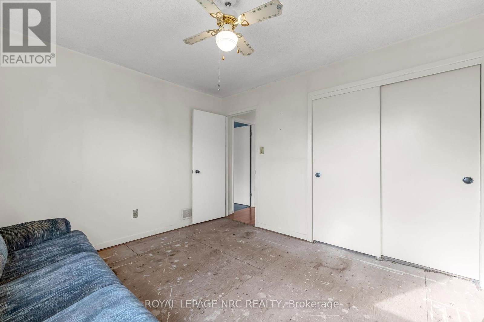 52 ST GEORGE STREET Image 12
