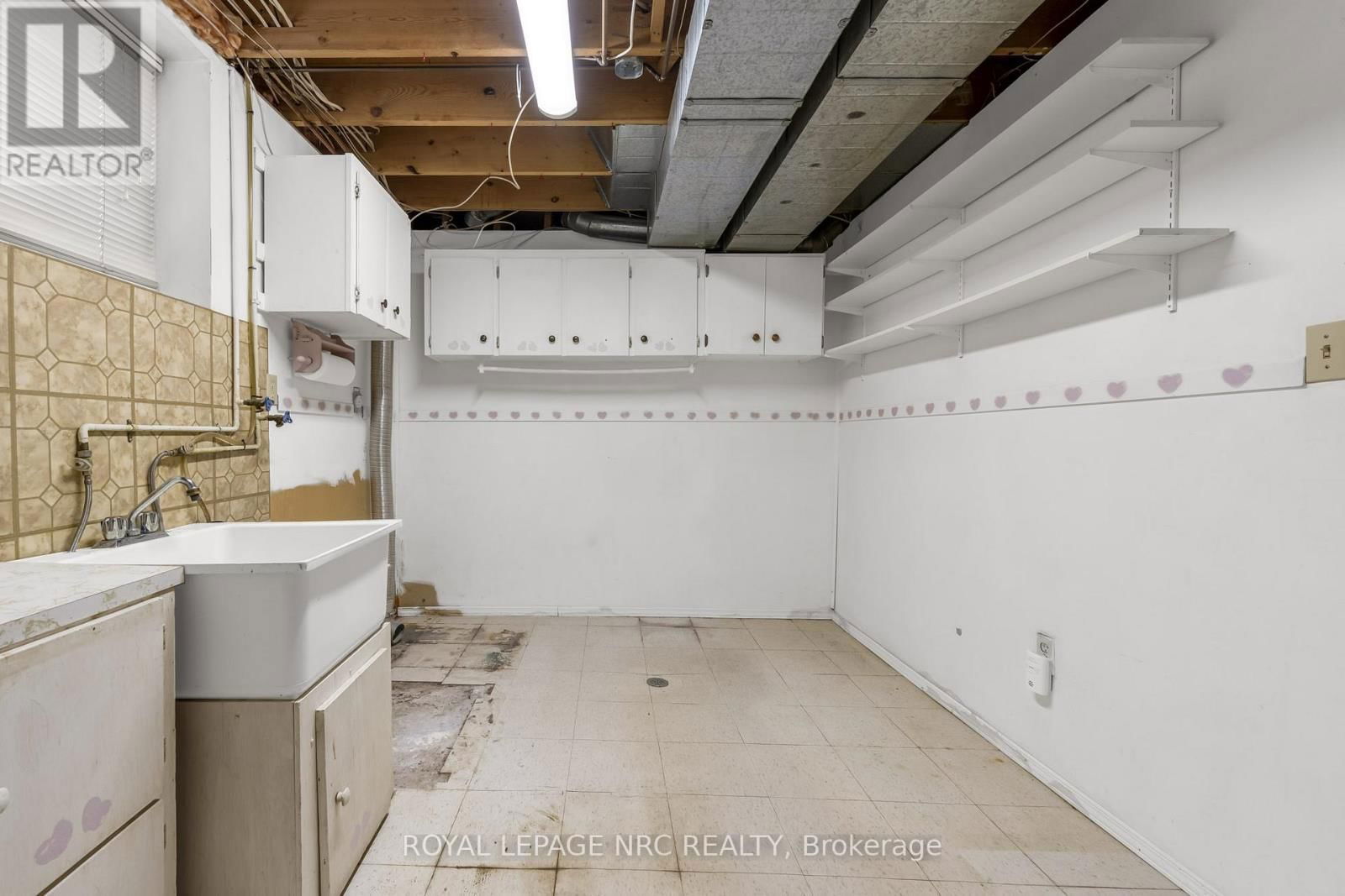 52 ST GEORGE STREET Image 23