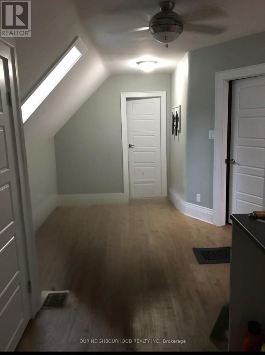 525 QUEBEC STREET Image 22