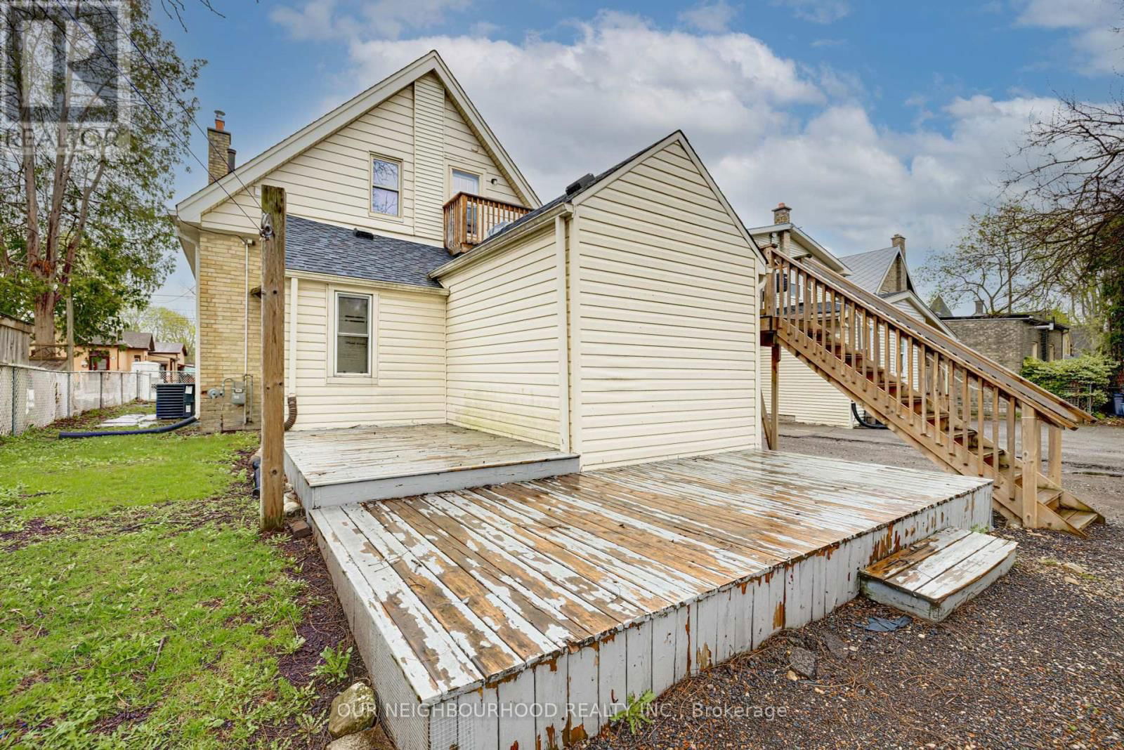 525 QUEBEC STREET Image 3