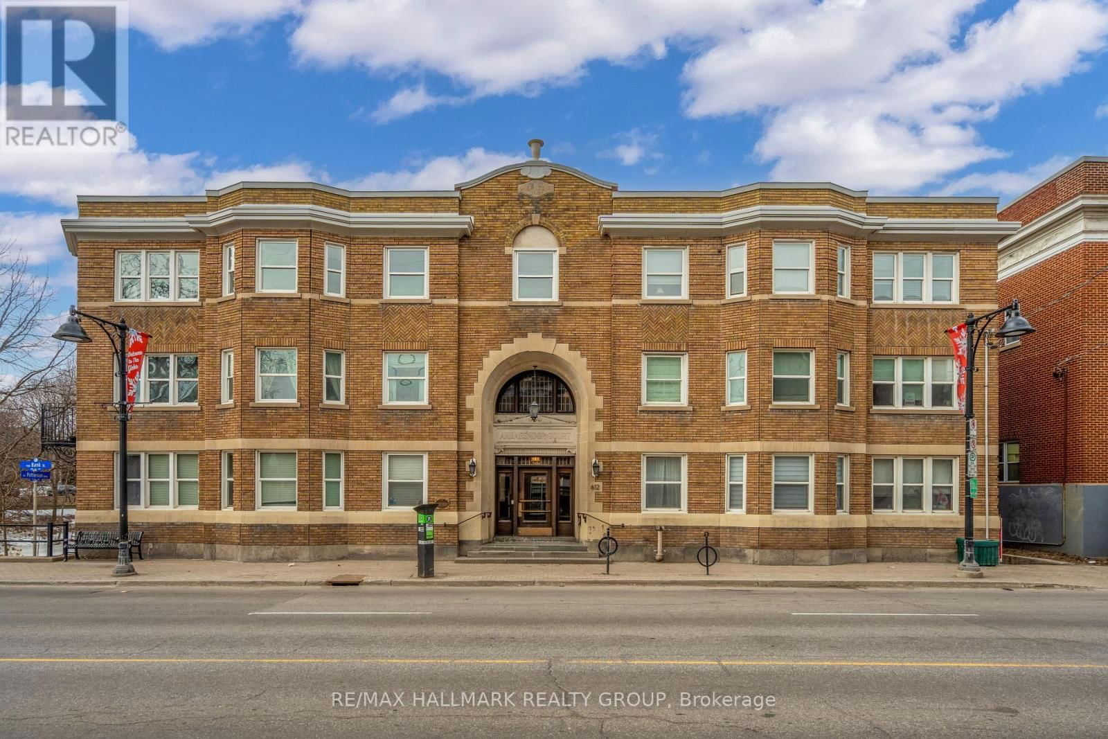 9 - 612 BANK STREET Image 1