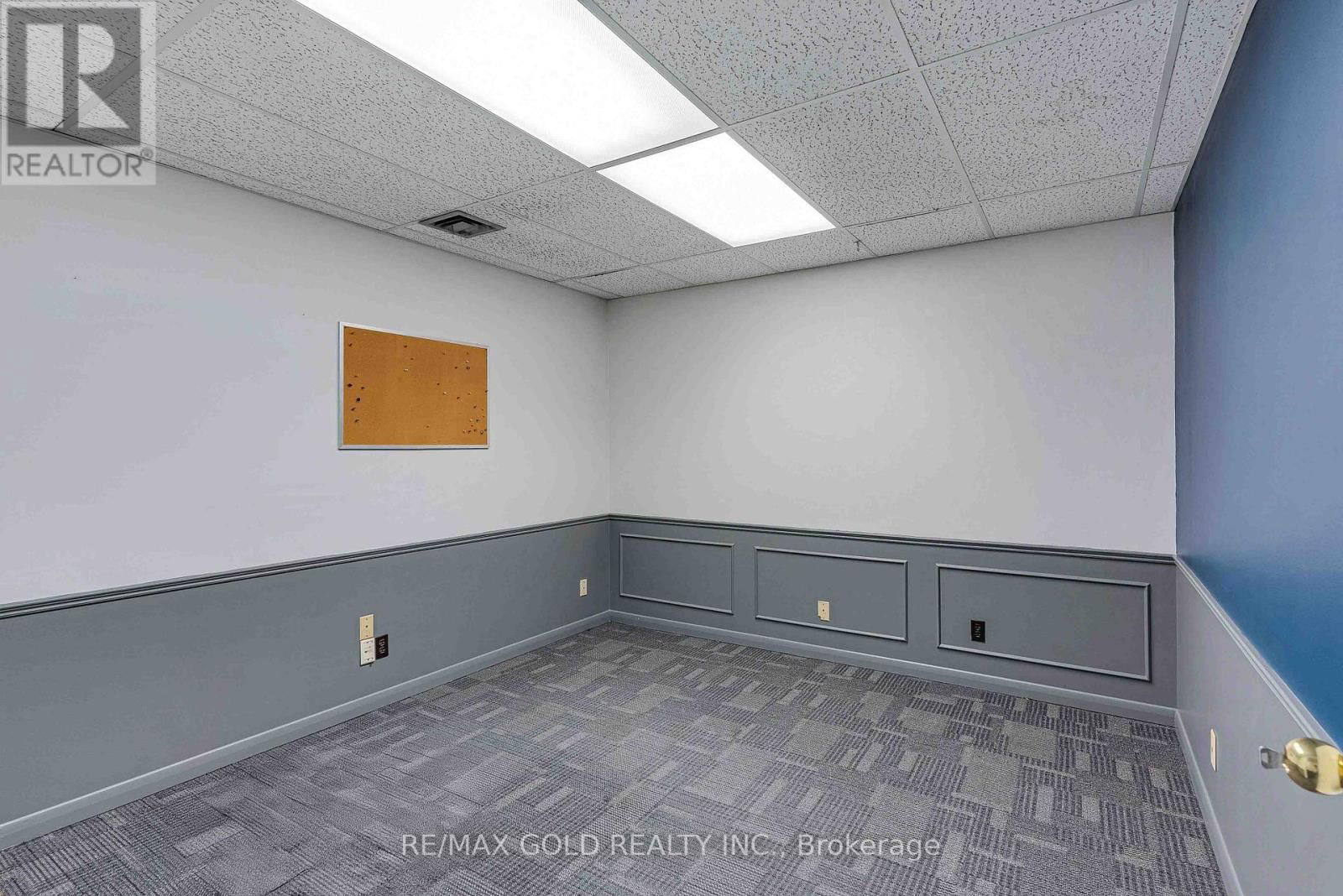 2109 OXFORD STREET EAST Image 8