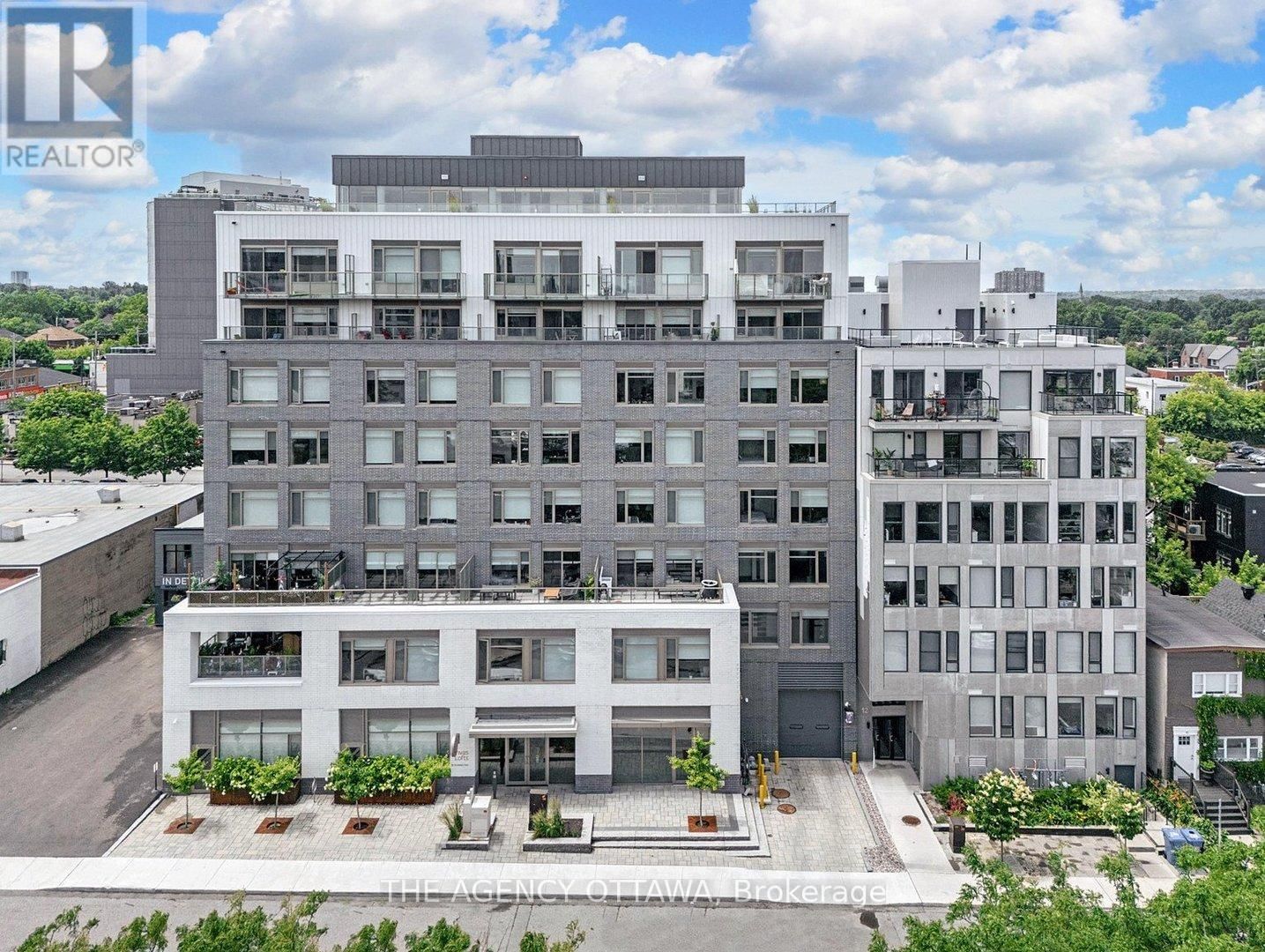 511 - 18 HAMILTON AVENUE NORTH Image 1