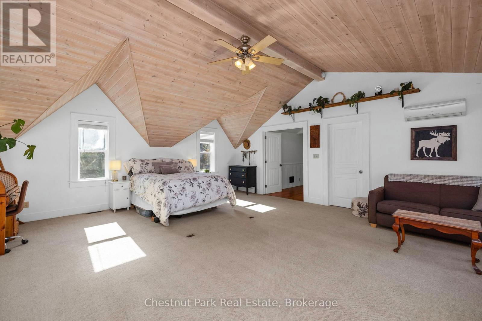 1236 BUTTER & EGG ROAD Image 19