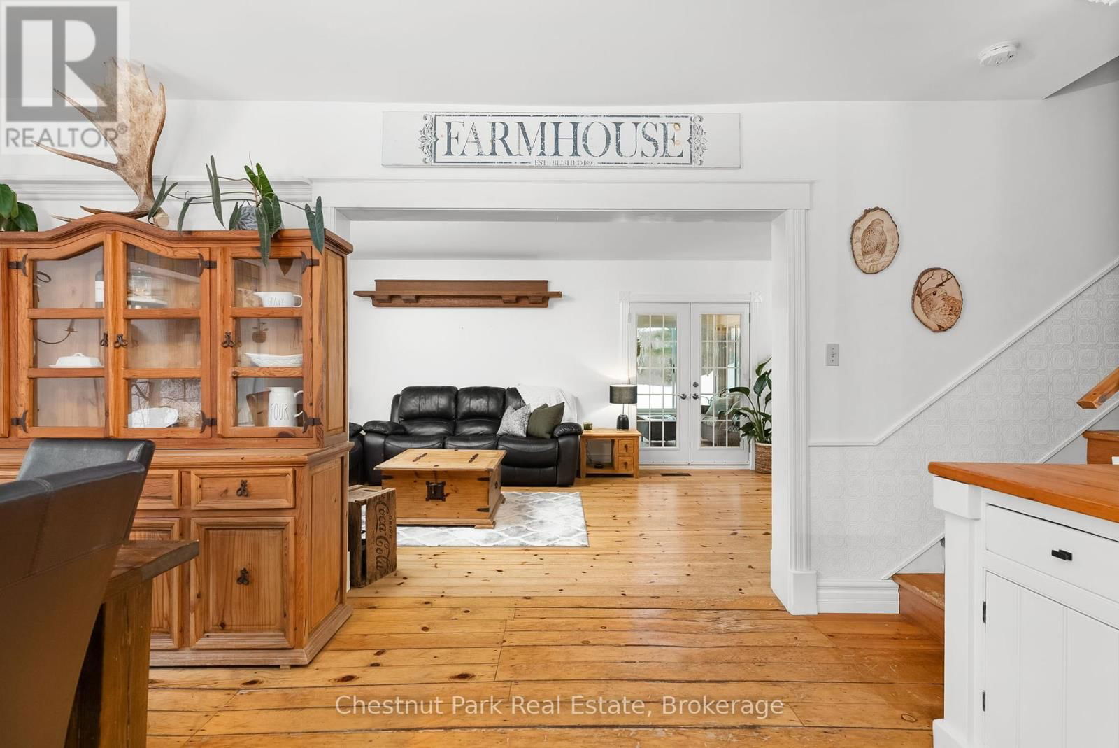 1236 BUTTER & EGG ROAD Image 2